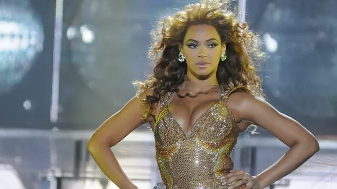 Beyonce’den Güzellik Dünyasına Hızlı Giriş
